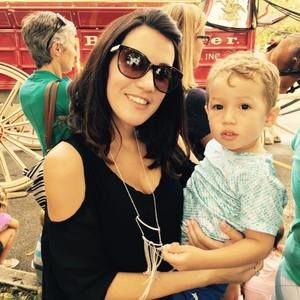 Meet your Posher, Caitlin